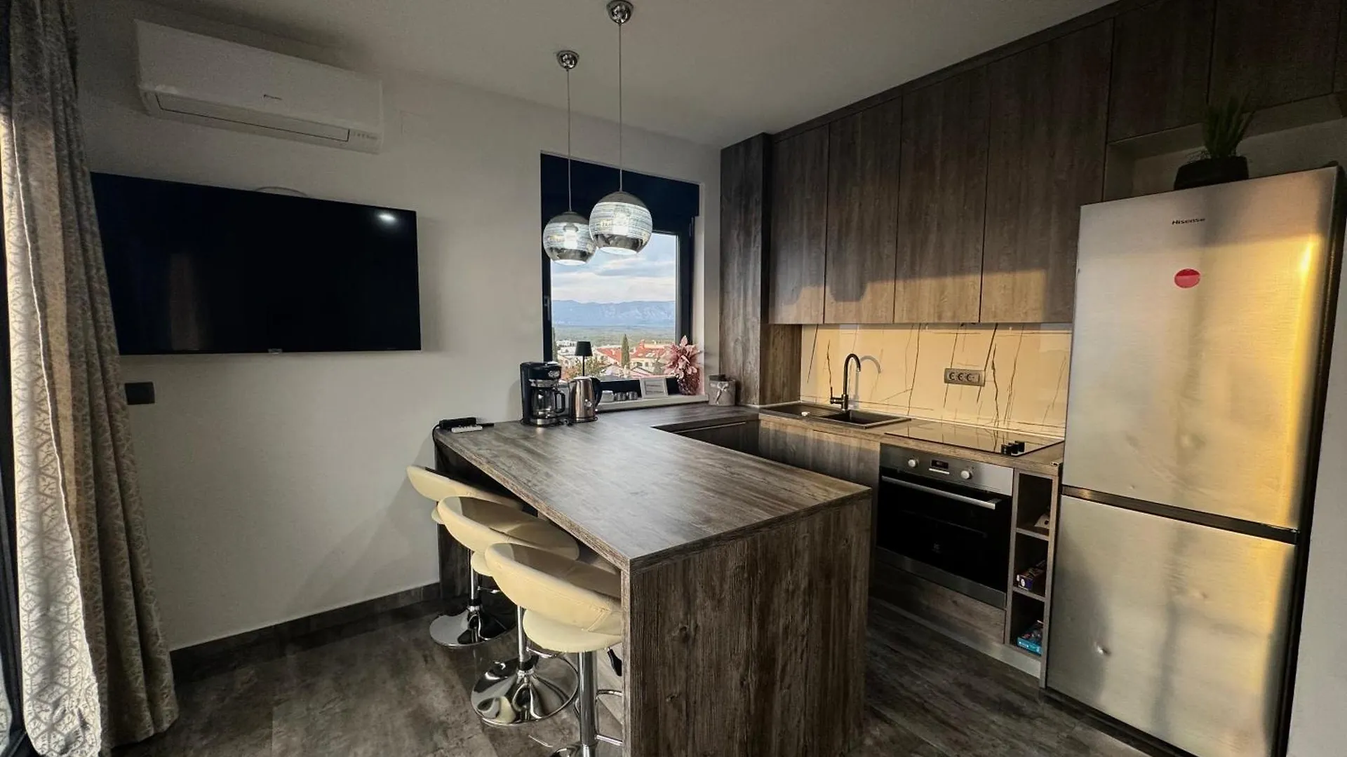 Apartmán Golden Sunset Njivice Chorvatsko